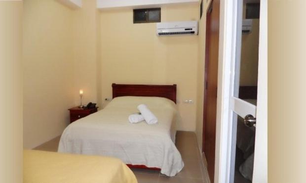 Hotel Jira グアヤキル 部屋 写真